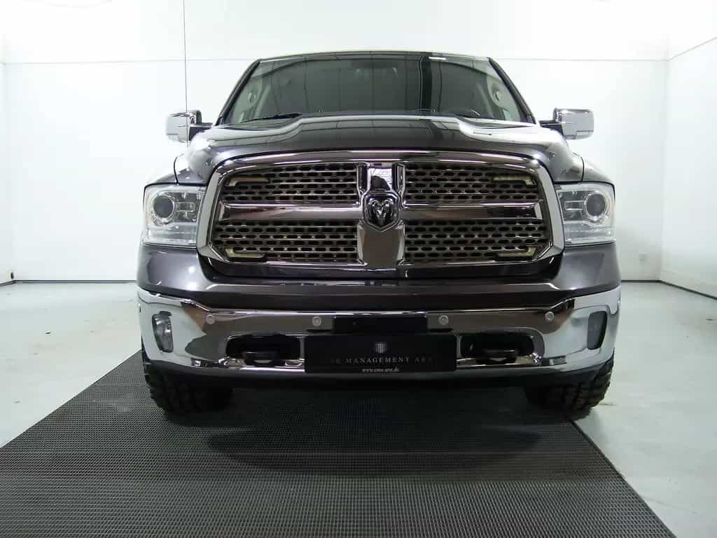 Dodge RAM 1500 Laramie 3.0 Diesel 1.H+NAV+EU MODELL 04/2016-photo-1