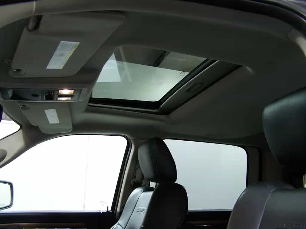 Dodge RAM 1500 Laramie 3.0 Diesel 1.H+NAV+EU MODELL 04/2016-photo-7