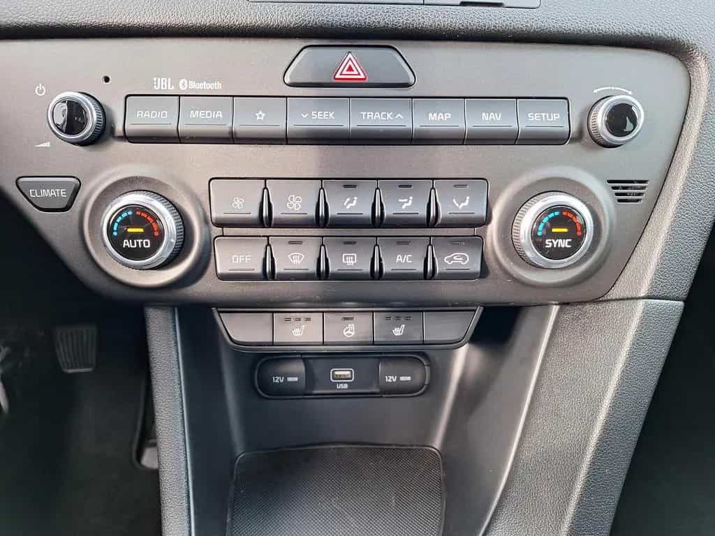 Kia Sportage 1.6 GDI Spirit 2WD Navi|4xSHZ|Sound|360 04/2019-photo-21