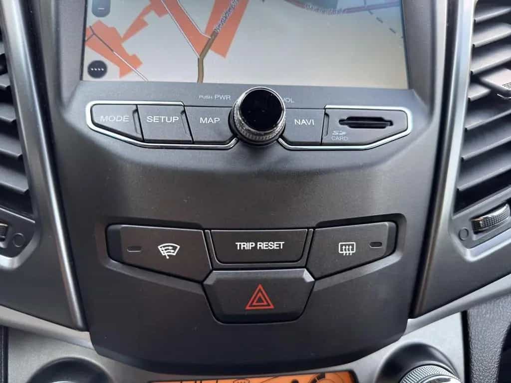Ssangyong Korando Quartz 4x4 Kamera*Leder*Navi 07/2018-photo-23
