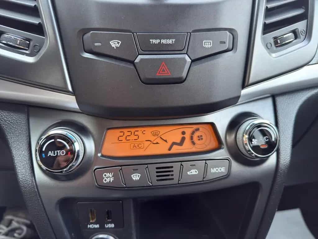 Ssangyong Korando Quartz 4x4 Kamera*Leder*Navi 07/2018-photo-24