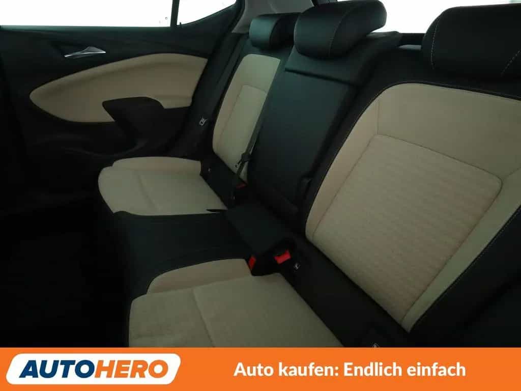 Opel Astra 1.4 SIDI Turbo Innovation Aut.*NAV*TEMP* 04/2019-photo-13