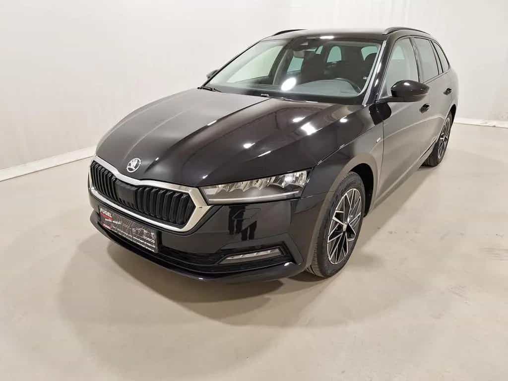 Skoda Octavia Combi 1.5 TSI e-TEC Clever LED|SHZ|ALU|K 12/2021-photo-1
