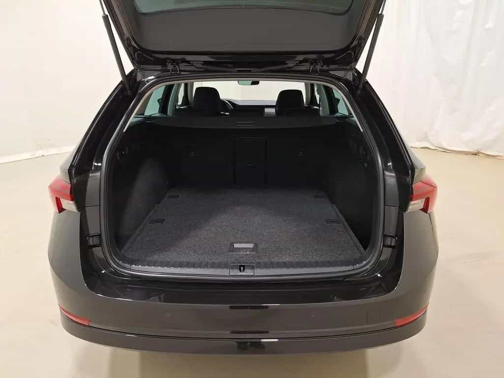 Skoda Octavia Combi 1.5 TSI e-TEC Clever LED|SHZ|ALU|K 12/2021-photo-12