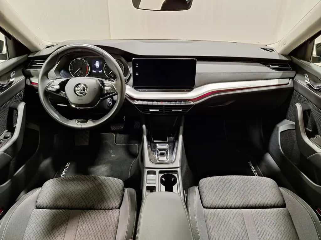 Skoda Octavia Combi 1.5 TSI e-TEC Clever LED|SHZ|ALU|K 12/2021-photo-14
