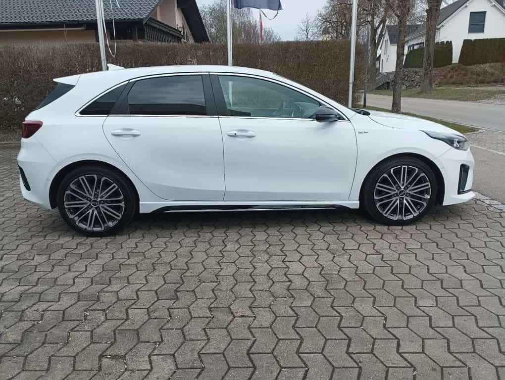 Kia Ceed / cee d Ceed 1.5 T-GDI GT Line * Kamera * N 03/2021-photo-5