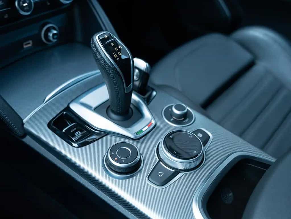 Alfa Romeo Stelvio Veloce Q4 02/2023-photo-12