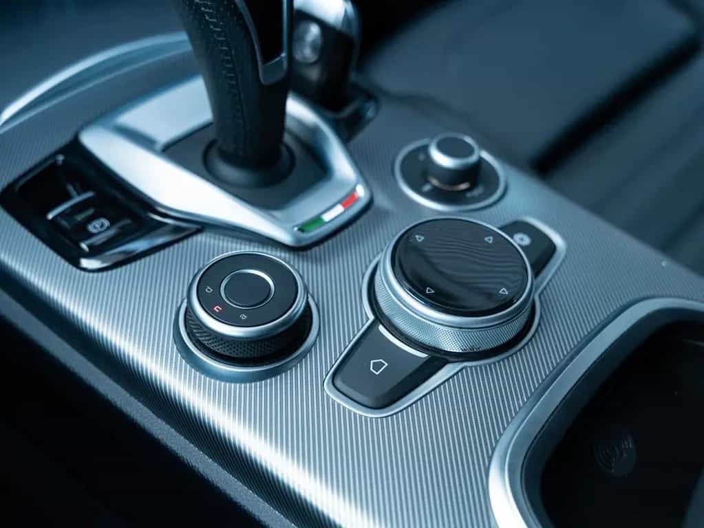 Alfa Romeo Stelvio Veloce Q4 02/2023-photo-18