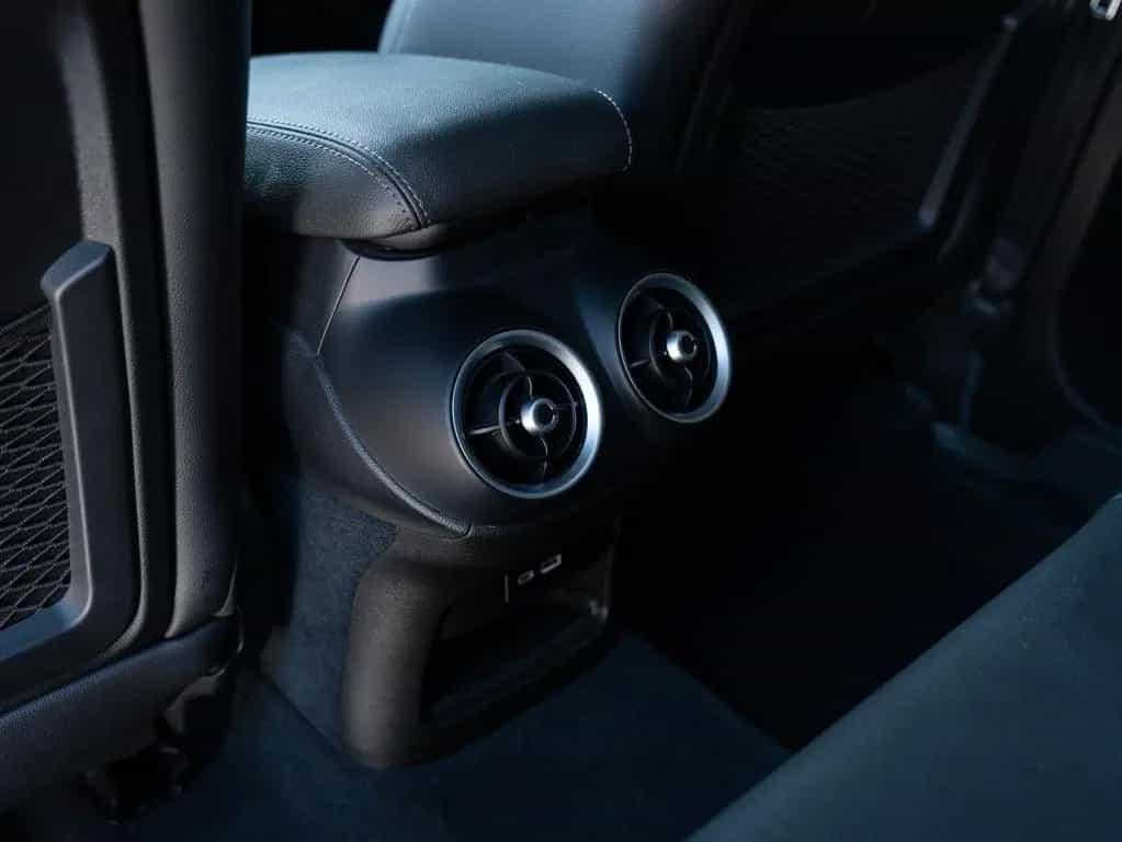 Alfa Romeo Stelvio Veloce Q4 02/2023-photo-20
