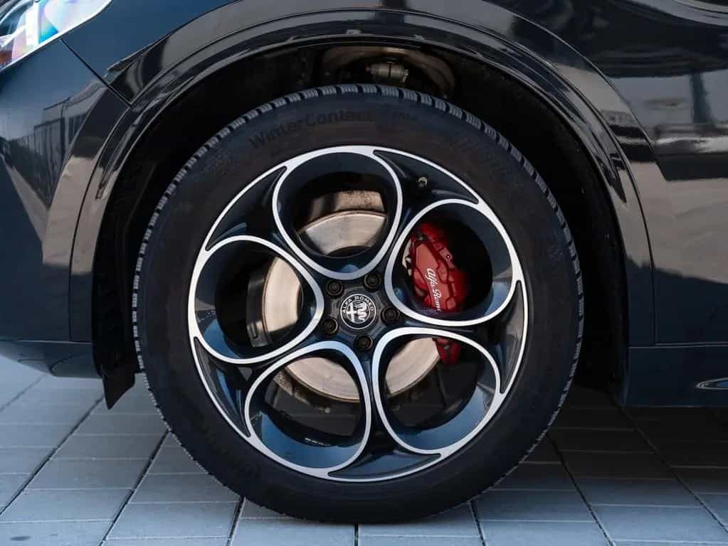Alfa Romeo Stelvio Veloce Q4 02/2023-photo-27