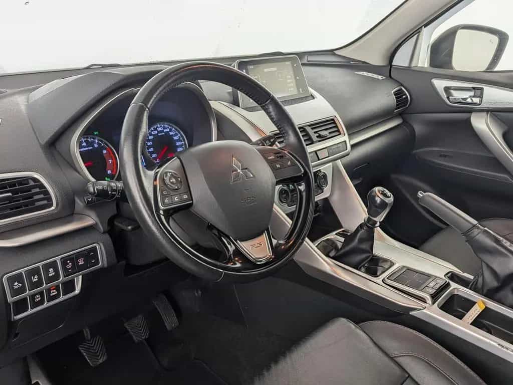 Mitsubishi Eclipse Cross 1.5 T-MIVEC Top 2WD LEDER+PANO+AHK 06/2018-photo-13