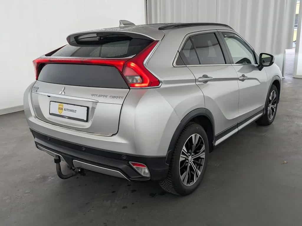 Mitsubishi Eclipse Cross 1.5 T-MIVEC Top 2WD LEDER+PANO+AHK 06/2018-photo-5