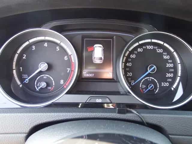 Volkswagen Golf VII Variant 2.0 TSI R 4Motion BMT 07/2015-photo-18