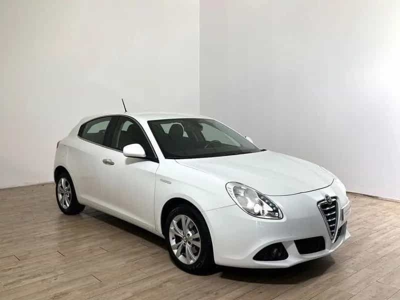 Alfa Romeo Giulietta Giulietta 1.6 jtdm(2) Disti 06/2013-photo-1