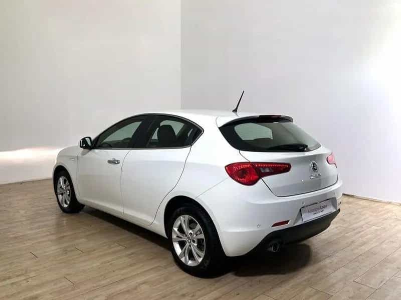 Alfa Romeo Giulietta Giulietta 1.6 jtdm(2) Disti 06/2013-photo-4
