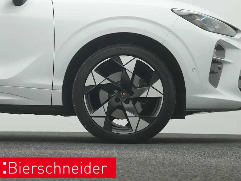 Cupra Terramar 2.0 TSI DSG 4Dr. VZ 5.-J.-GAR PANO AHK 05/2025-photo-28