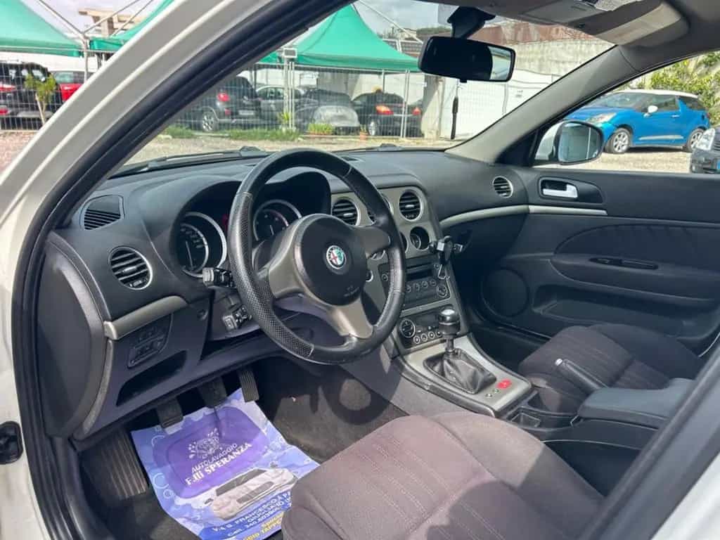 Alfa Romeo 159 1.9 JTDm Sportwagon Eco Progressi 03/2010-photo-7