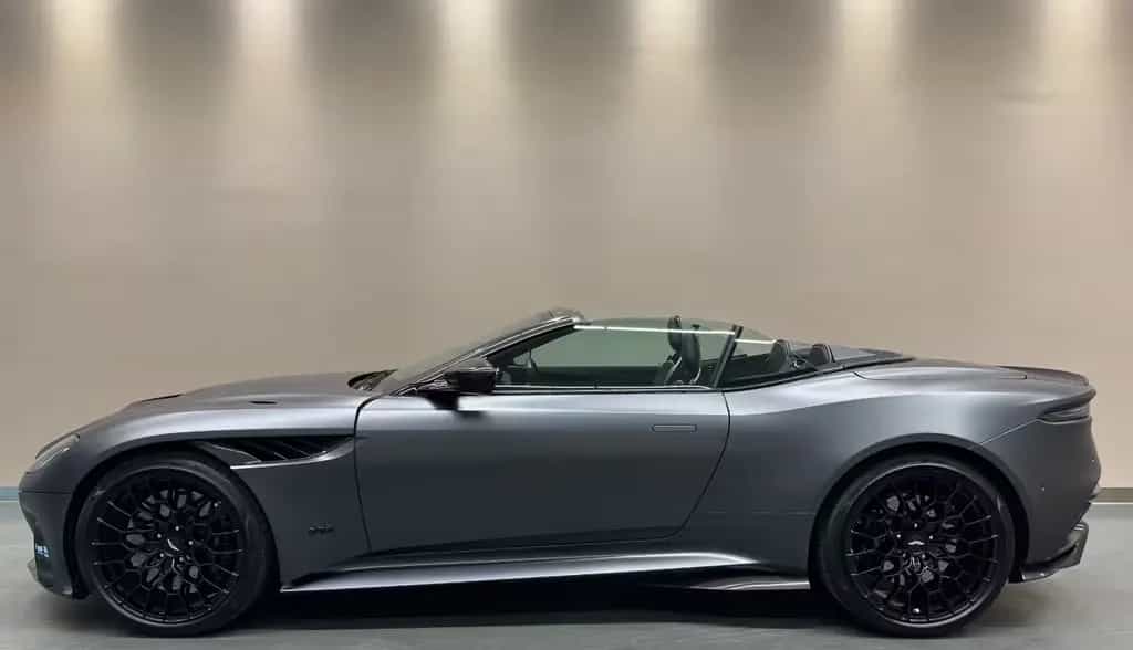 Aston Martin DBS Volante 770 Ultimate*1 OF 199*CARBON*BUCKET* 08/2024-photo-3