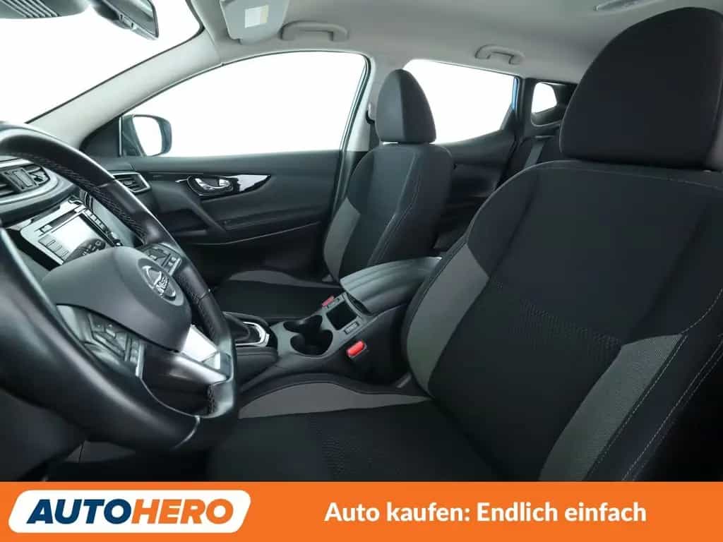 Nissan Qashqai 1.3 DIG-T Shiro Aut.*NAVI*TEMPO*CAM*PDC* 12/2020-photo-9