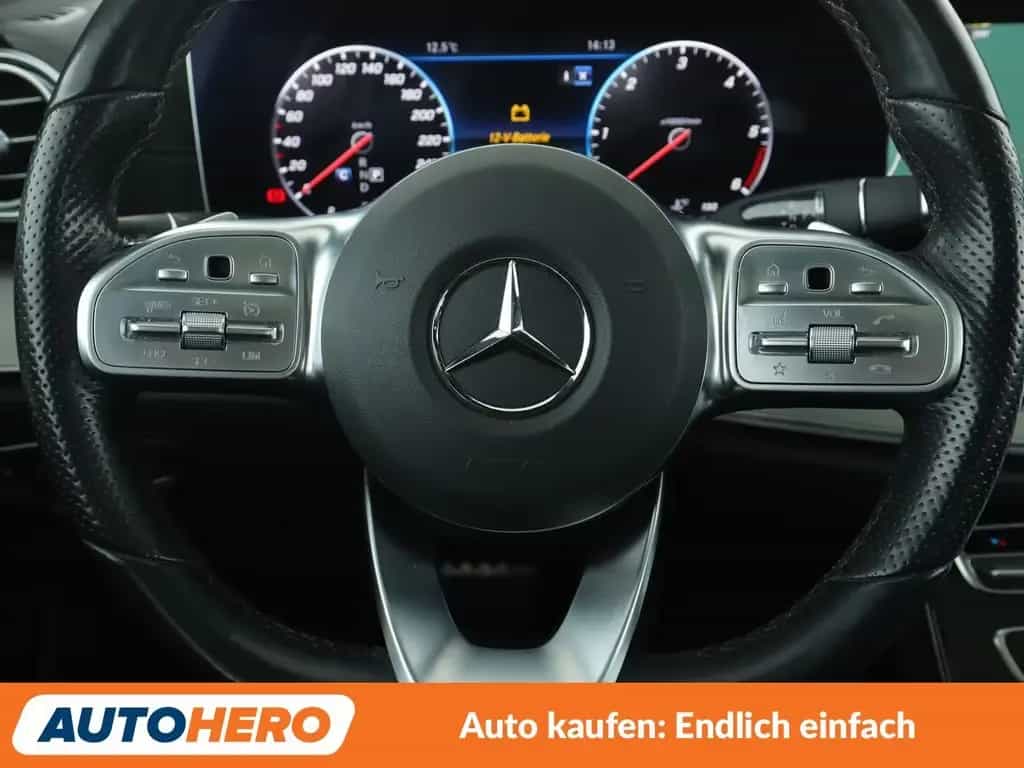 Mercedes-Benz E-Class E-Klasse E 400 d T 4Matic AMG Line Aut.*NAVI*PDC 05/2020-photo-18