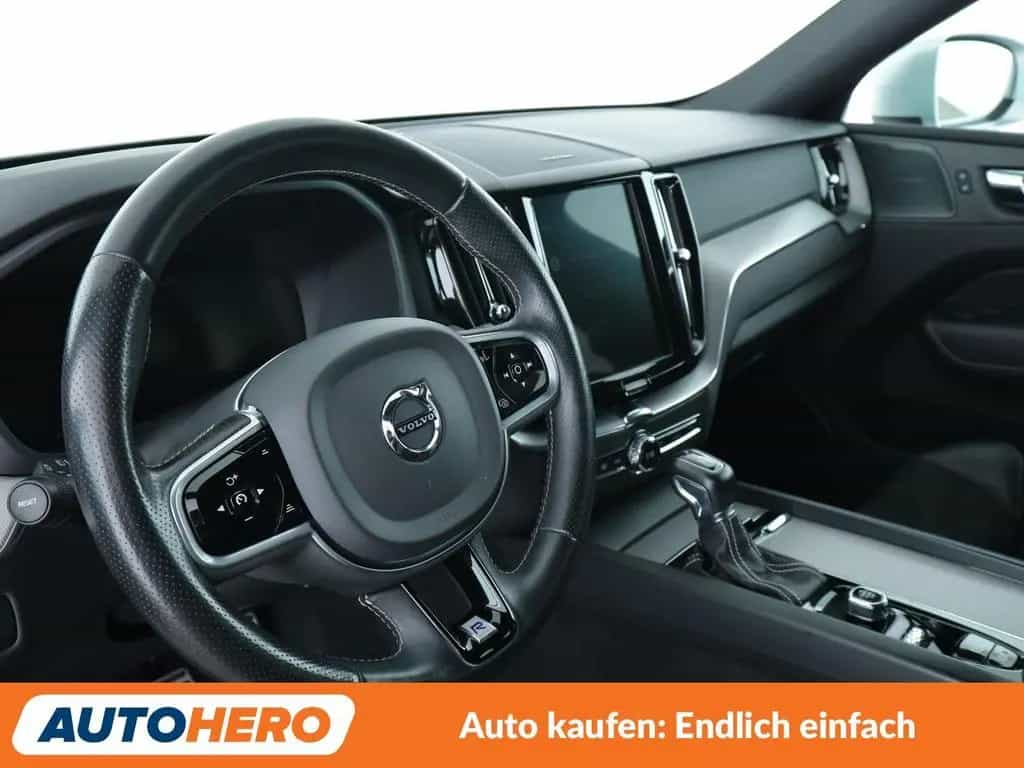 Volvo XC60 2.0 T4 R Design 2WD Aut.*NAV*LED*ACC*PDC*SH 05/2019-photo-10