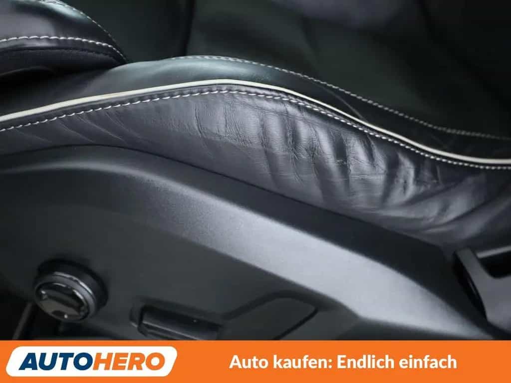 Volvo XC60 2.0 T4 R Design 2WD Aut.*NAV*LED*ACC*PDC*SH 05/2019-photo-28