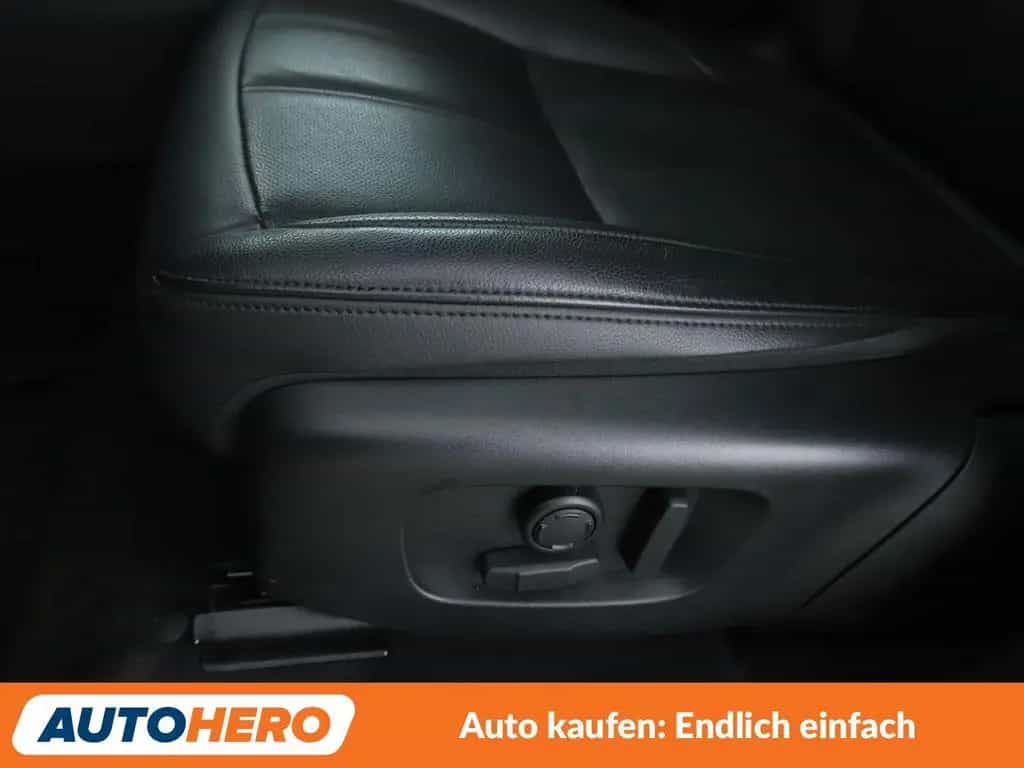 Land Rover Range Rover Evoque Evoque D200 R-Dynamic SE Aut.*NAVI*TEMPO*CAM* 03/2023-photo-29
