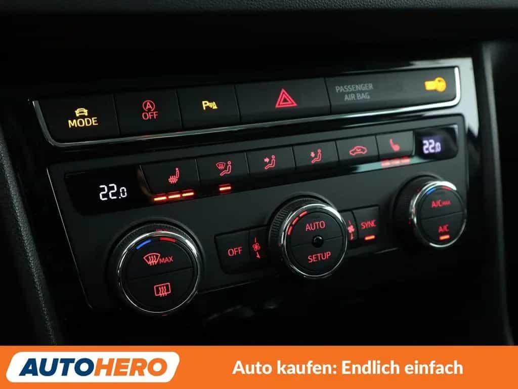 Seat Leon 1.5 TSI ACT FR*NAVI*LED*ACC*CAM*PDC*SHZ* 06/2020-photo-25