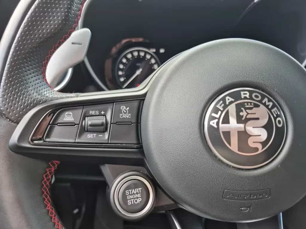 Alfa Romeo Giulia Competizione Q4 Leder Navi Rückfahrkamera 09/2023-photo-20