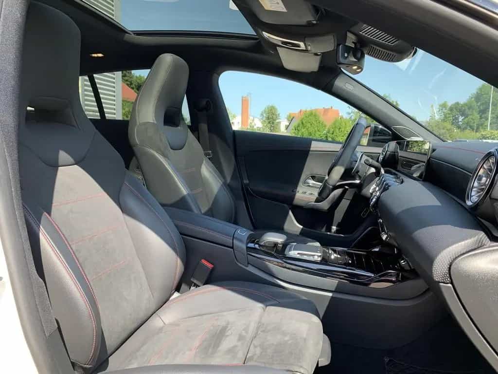 Mercedes-Benz CLA 35 AMG Shooting Brake CLA35 AMG ShootingBrake Pano+Multibeam+Burmester 02/2020-photo-13