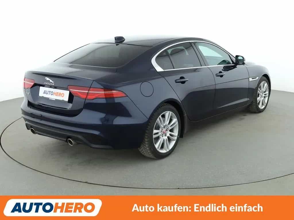 Jaguar 25t HSE Aut.*NAV*HUD*MATRIX*ACC*360CAM*PDC*SHZ* 08/2021-photo-5