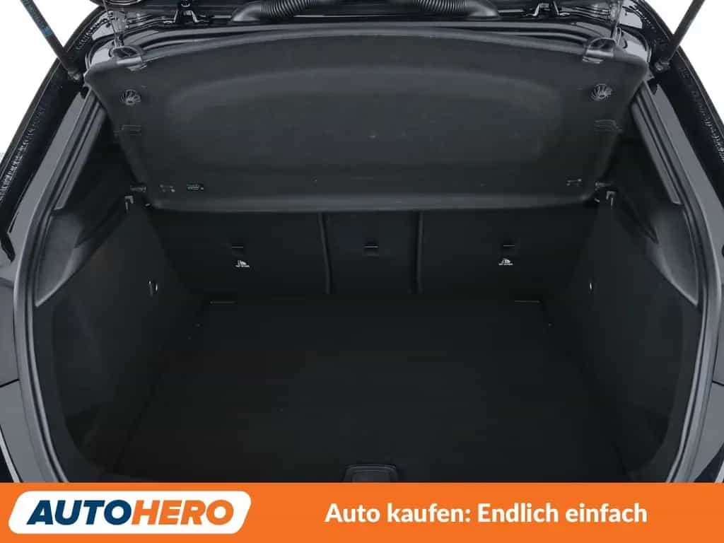Mercedes-Benz A 45 AMG A-Klasse A 45 AMG S 4Matic Aut.*NAVI*LED*TEMPO* 09/2020-photo-17