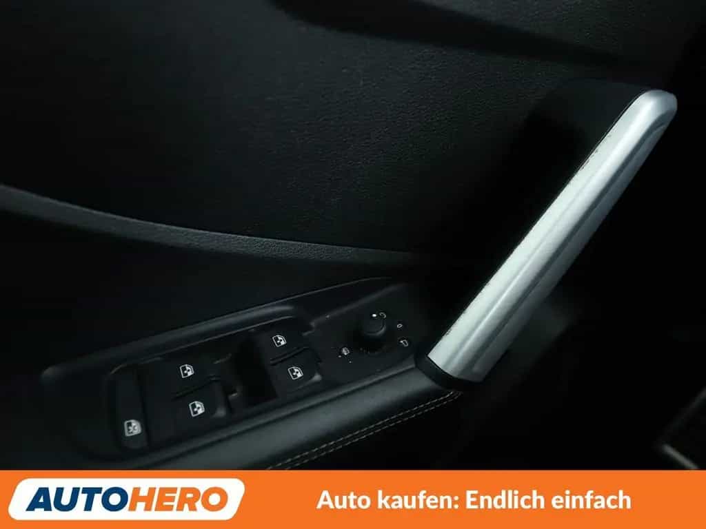 Audi SQ2 2.0 TFSI quattro Aut.*NAV*LED*TEMPO*VC*PDC* 12/2019-photo-24