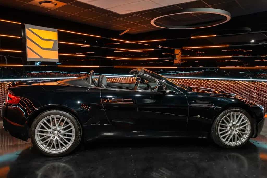 Aston Martin V8 Vantage Roadster 4.7l 05/2009-photo-10