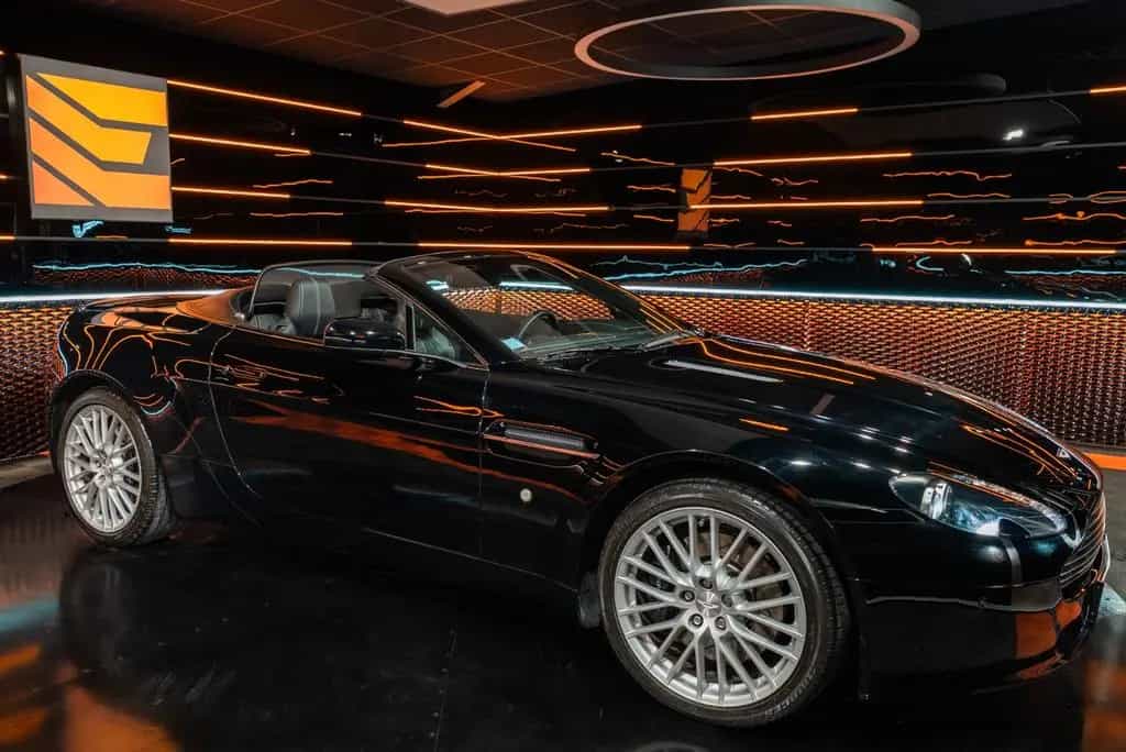Aston Martin V8 Vantage Roadster 4.7l 05/2009-photo-12
