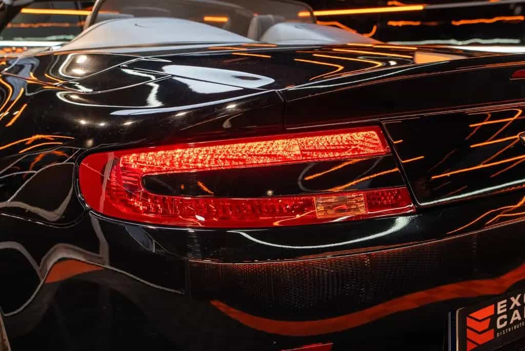 Aston Martin V8 Vantage Roadster 4.7l 05/2009-photo-22