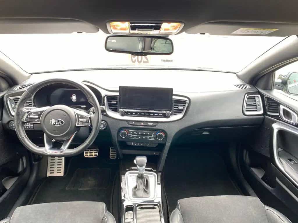 Kia Ceed SW 1.4 T-GDI DCT OPF GT Line 06/2020-photo-11
