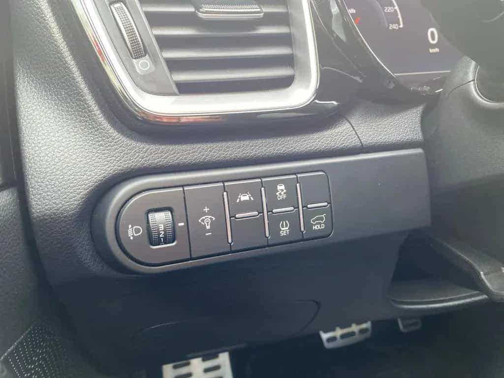 Kia Ceed SW 1.4 T-GDI DCT OPF GT Line 06/2020-photo-15