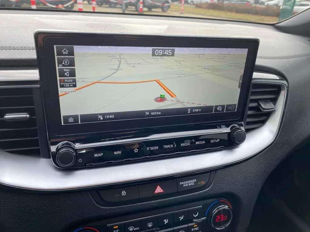 Kia Ceed SW 1.4 T-GDI DCT OPF GT Line 06/2020-photo-19