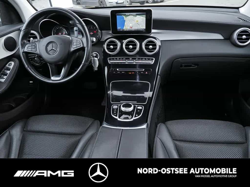 Mercedes-Benz GLC 250 4M AMG NAVI LED KAMERA TEMPOMAT SHZ 09/2018-photo-10