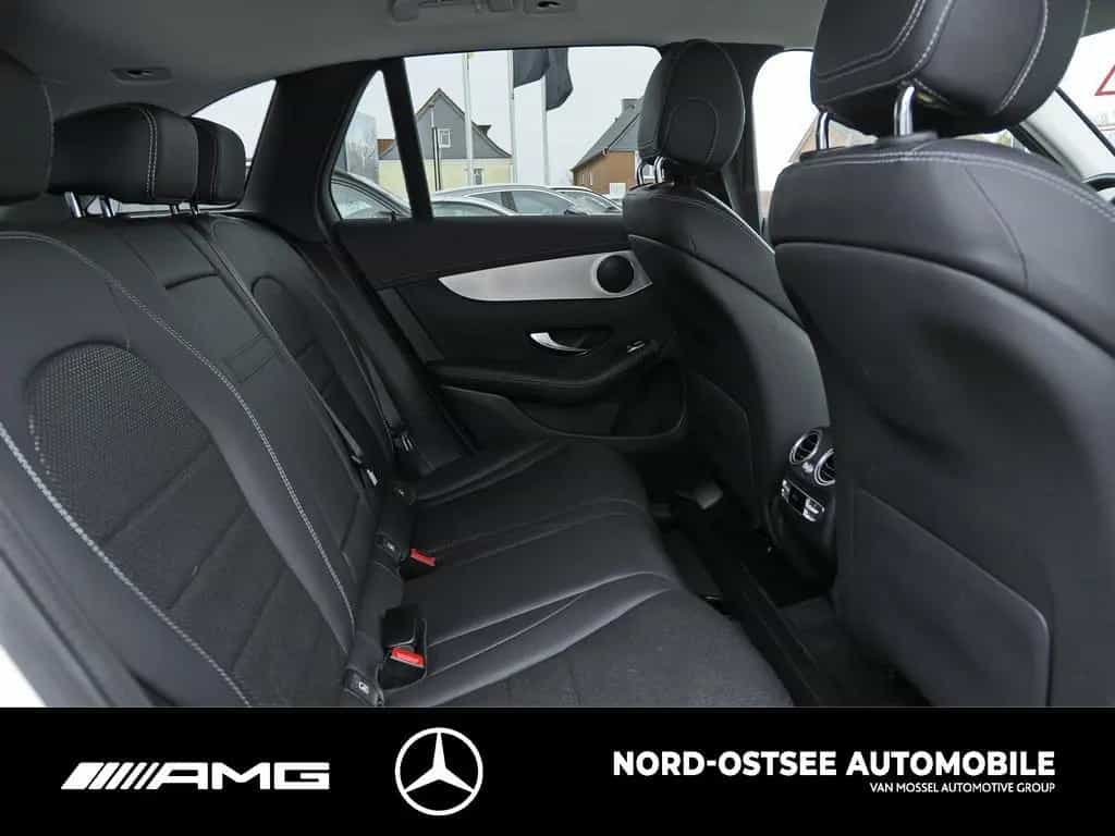 Mercedes-Benz GLC 250 4M AMG NAVI LED KAMERA TEMPOMAT SHZ 09/2018-photo-11