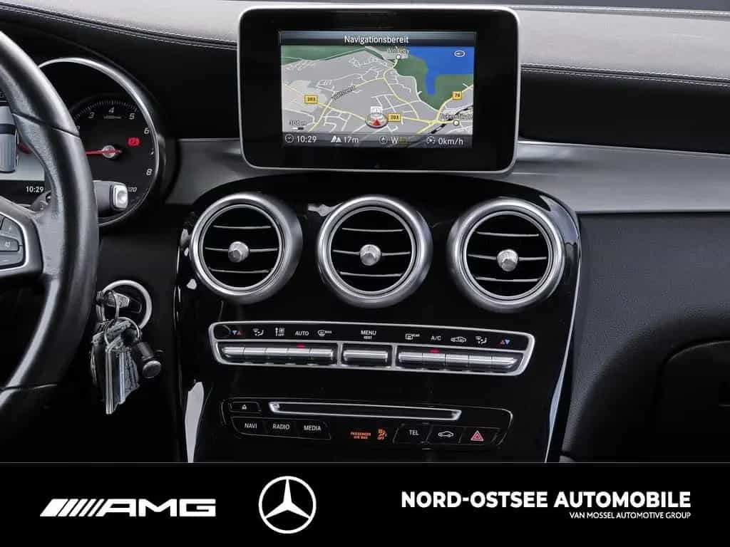 Mercedes-Benz GLC 250 4M AMG NAVI LED KAMERA TEMPOMAT SHZ 09/2018-photo-8