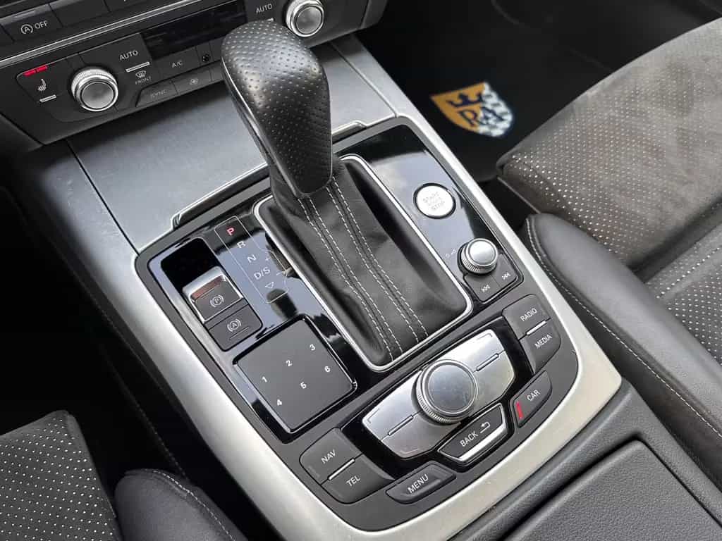 Audi A6 Lim. 1.8 TFSI S-Line Ultra/Carplay/BOSE/Navi 09/2014-photo-19