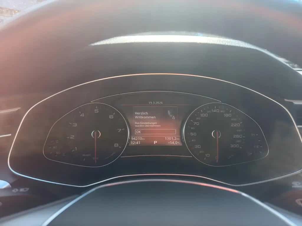 Audi A6 Avant 45 TFSI Sport 07/2019-photo-26