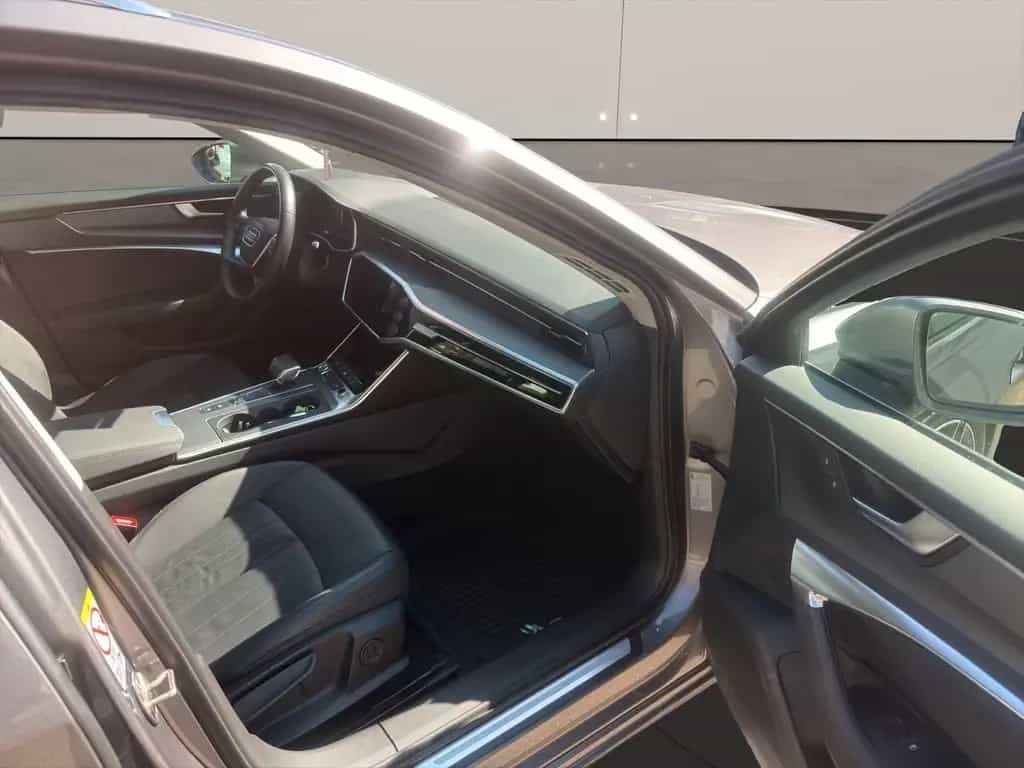 Audi A6 Avant 45 TFSI Sport 07/2019-photo-32