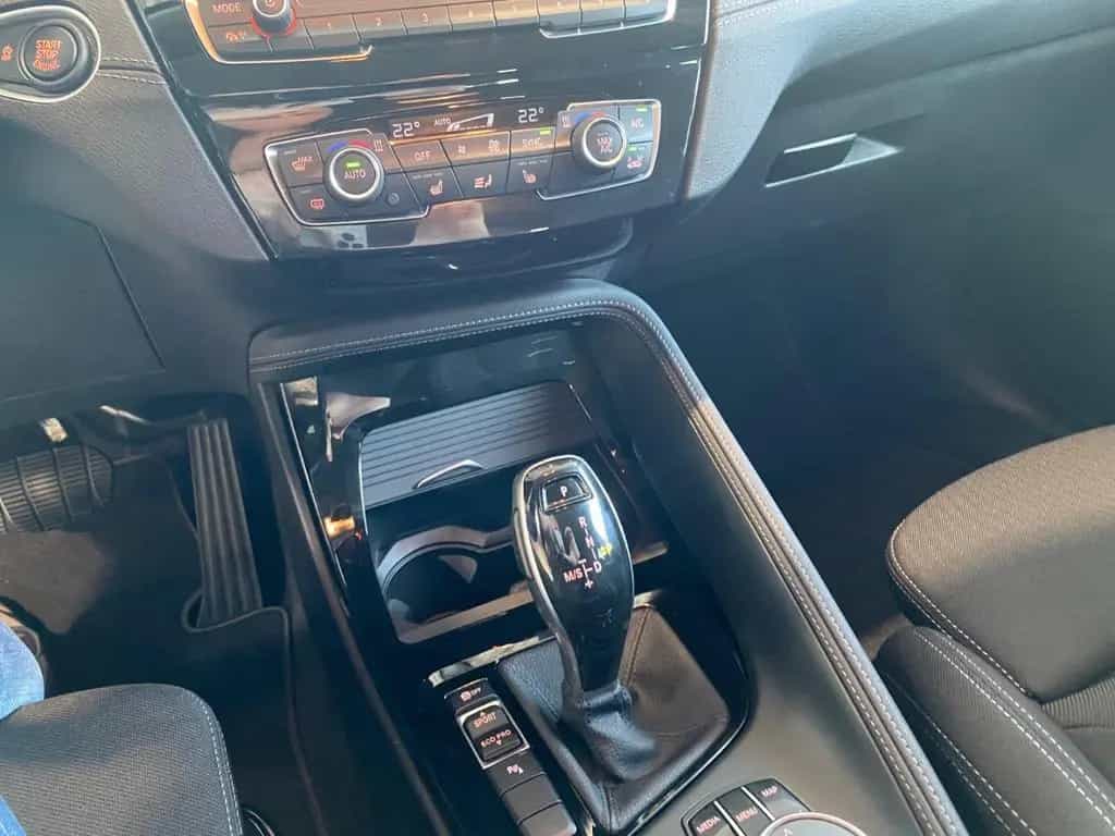 BMW X2 sDrive 20 i Advantage HUD Navi LED Kamera El. 05/2019-photo-2