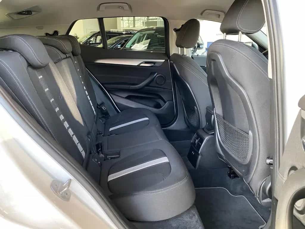 BMW X2 sDrive 20 i Advantage HUD Navi LED Kamera El. 05/2019-photo-8
