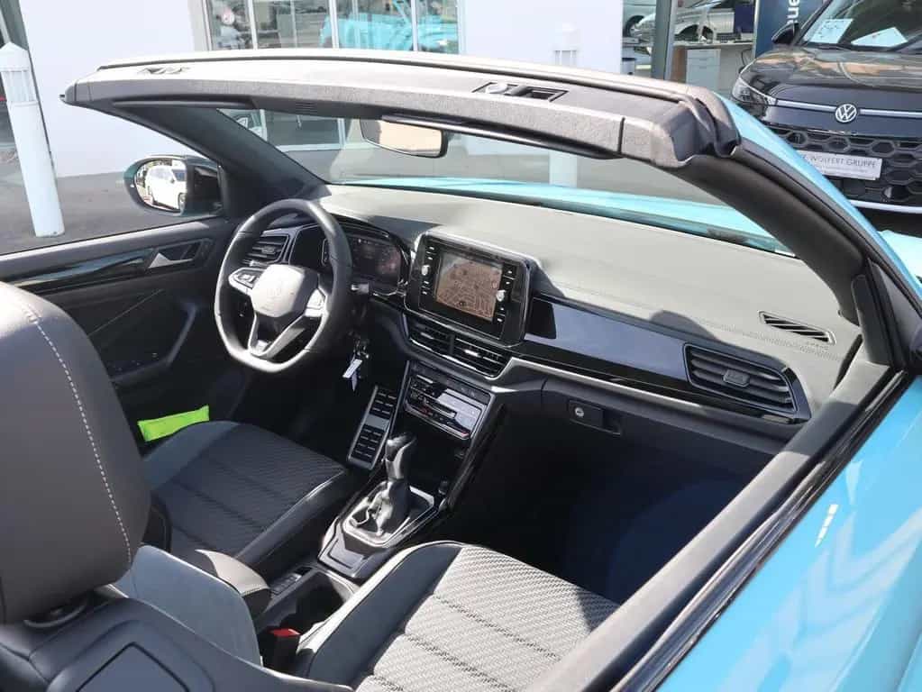 Volkswagen T-Roc Cabriolet R-Line 1.5 TSI OPF (150 PS) DSG 04/2026-photo-14