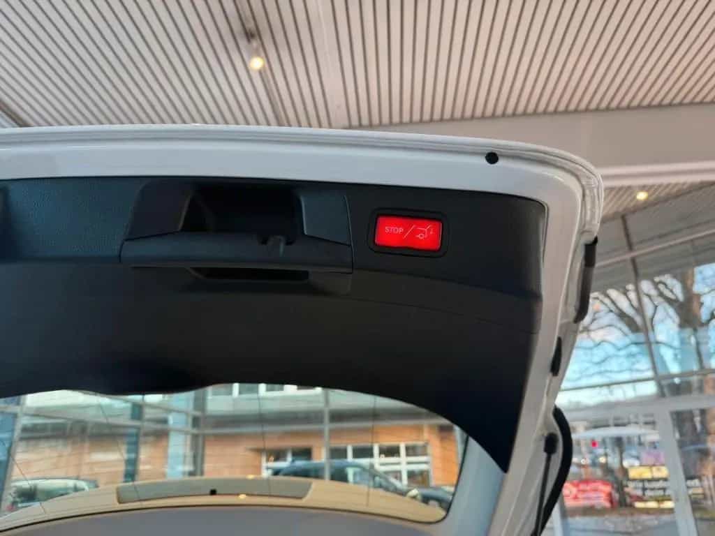 Mercedes-Benz C-Class 200 Rückfahrkamera*Xenon*Navi 02/2019-photo-8