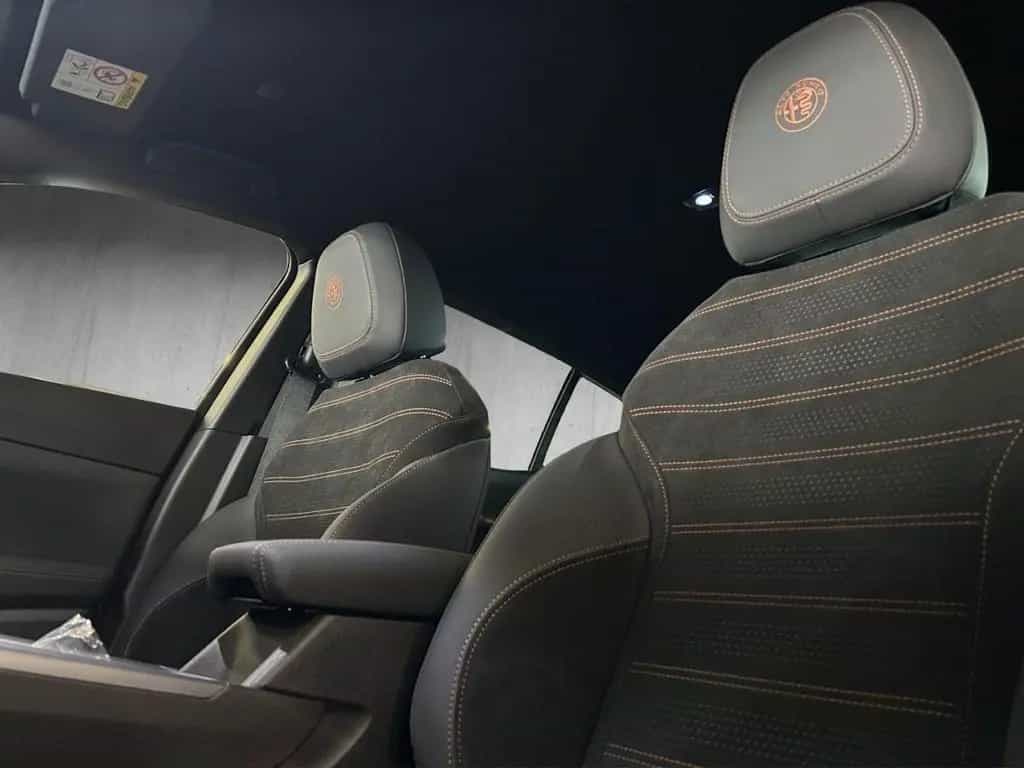 Alfa Romeo Tonale 1.5 Intensa 360+Kam.+KeyLess+Navi+SHZ+ACC null-photo-17